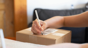 Amazon FBA Shipping Label Expiry Date Featured Image