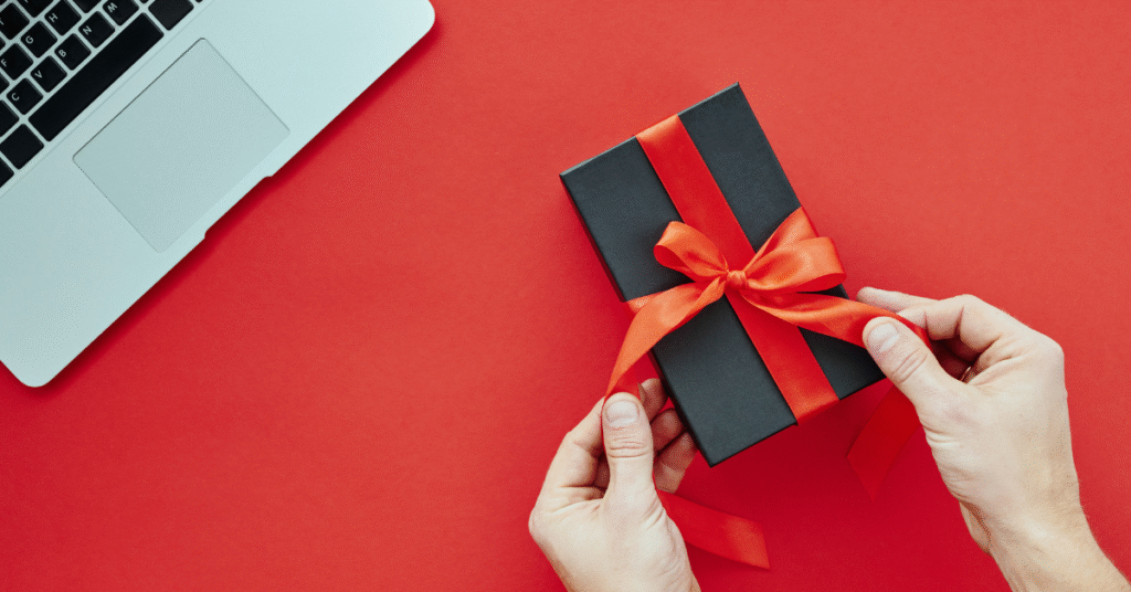 Amazon Sales Strategy: Key Lessons from 2021 for 2025 Holiday Success 1 Amazon Sales Strategy Lessons from 2021 for 2025