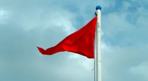 Red Flags When Hiring an Amazon Agency - Featured Image