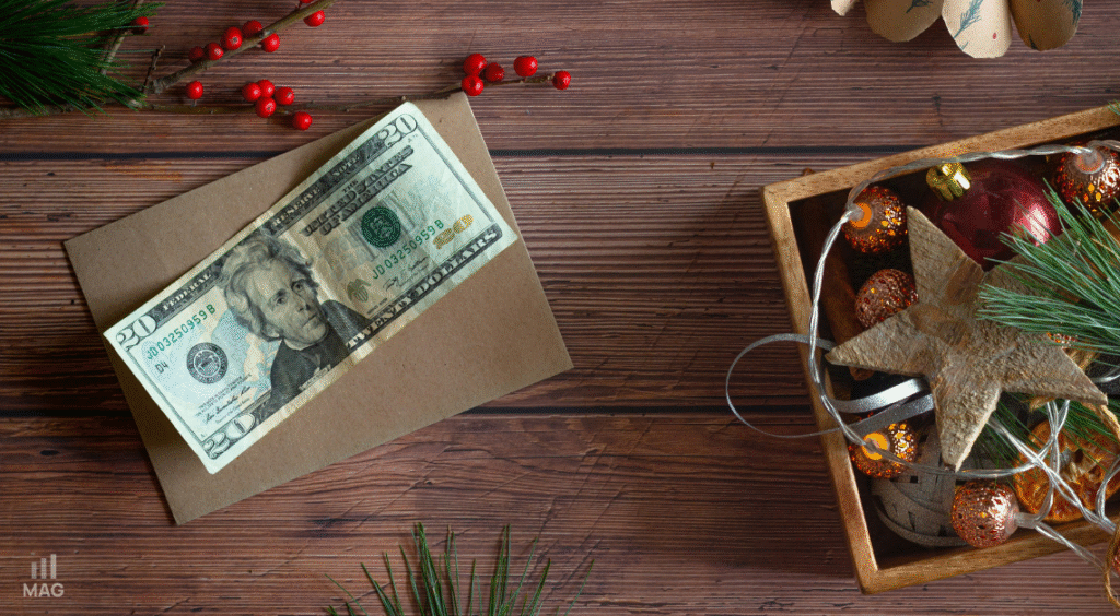 Amazon Holiday Peak Fulfillment Fees Featured Image