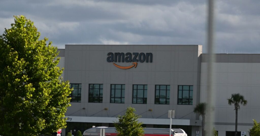 How to Start Amazon Dropshipping.jpg