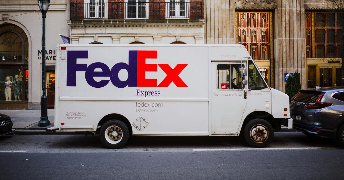 Amazon and FedEx Returns Improve Shipping for Customers